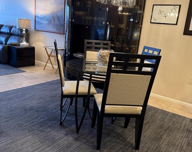 2761 Village Boulevard - Photo Thumbnail 7