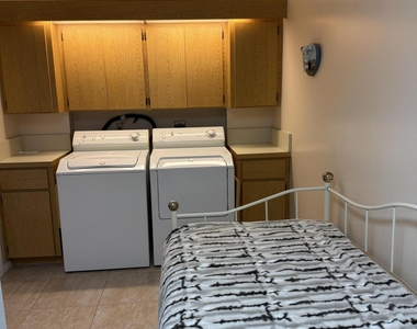 2761 Village Boulevard - Photo Thumbnail 23