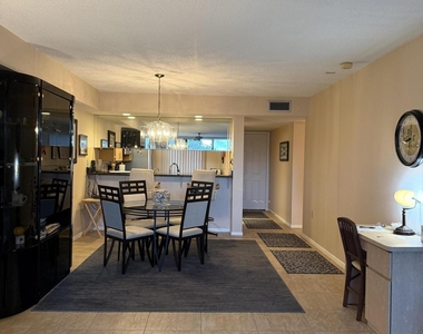 2761 Village Boulevard - Photo Thumbnail 9