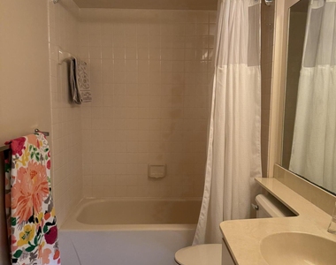 2761 Village Boulevard - Photo Thumbnail 22