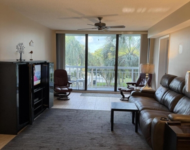 2761 Village Boulevard - Photo Thumbnail 6