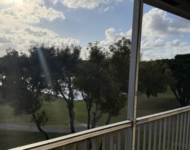 400 Sw 134th Way - Photo Thumbnail 1