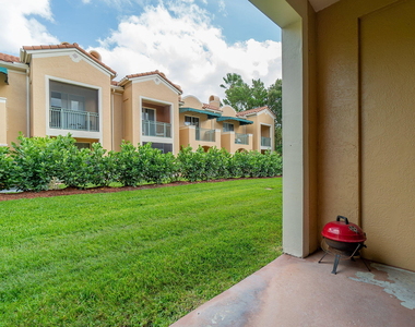 11789 Saint Andrews Place - Photo Thumbnail 27