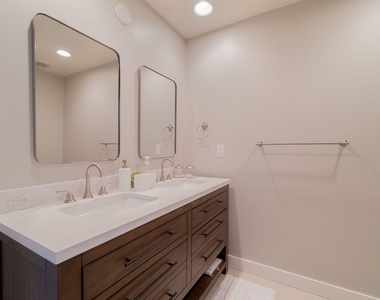 11789 Saint Andrews Place - Photo Thumbnail 18