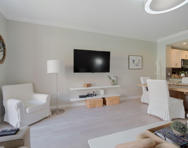 11789 Saint Andrews Place - Photo Thumbnail 13