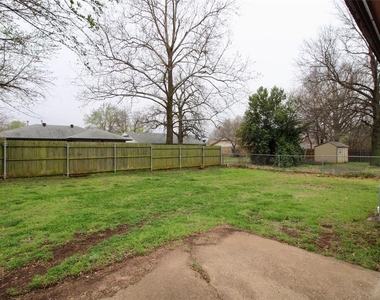 2124 Allenhurst Street - Photo Thumbnail 11