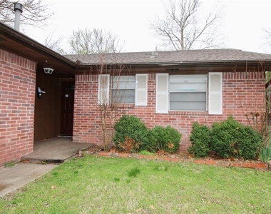 2124 Allenhurst Street - Photo Thumbnail 1