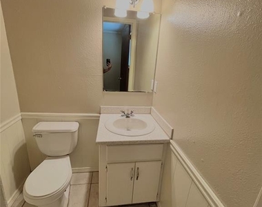 2124 Allenhurst Street - Photo Thumbnail 16