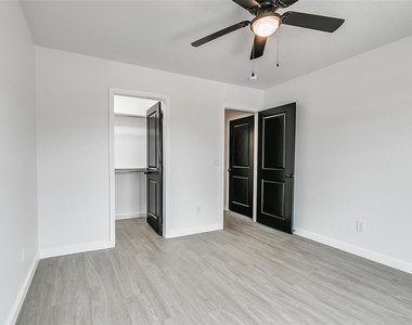 13015 Nw 3rd Court - Photo Thumbnail 33