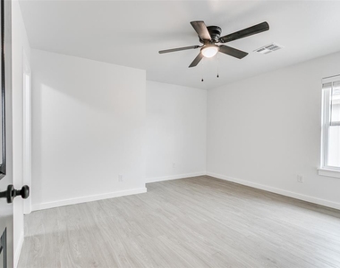 13015 Nw 3rd Court - Photo Thumbnail 36