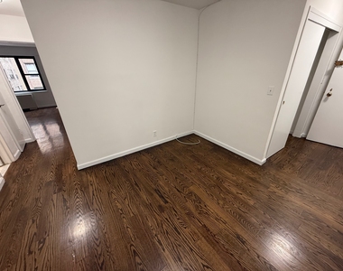 405 East 56th Street - Photo Thumbnail 5