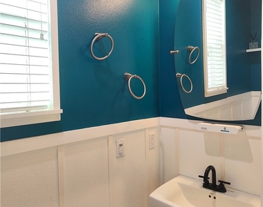 3157 E Chip Smith Way - Photo Thumbnail 14