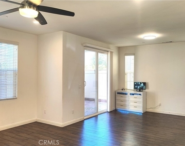 3157 E Chip Smith Way - Photo Thumbnail 6