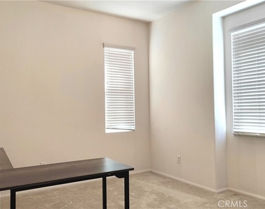 3157 E Chip Smith Way - Photo Thumbnail 25