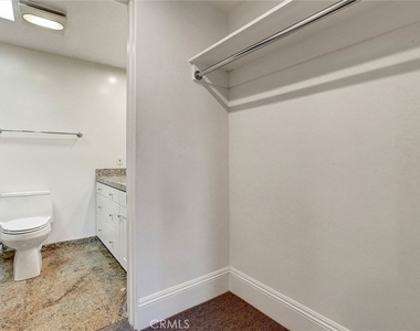 2323 S Beverly Glen - Photo Thumbnail 21