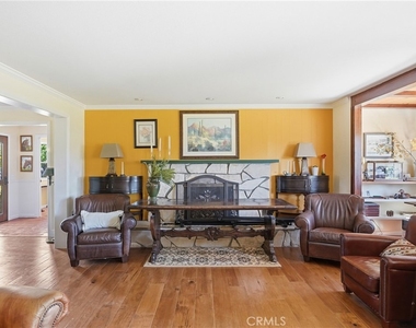 2611 Janin Way - Photo Thumbnail 4
