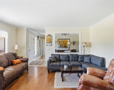 2611 Janin Way - Photo Thumbnail 5
