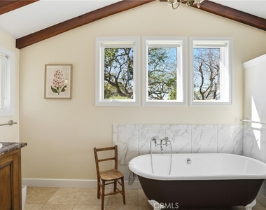 2611 Janin Way - Photo Thumbnail 30