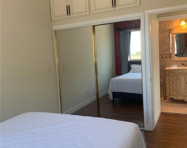 22972 Avenue San Luis - Photo Thumbnail 16