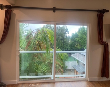 22972 Avenue San Luis - Photo Thumbnail 11