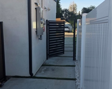 22730 Mariano Street - Photo Thumbnail 2