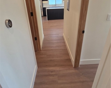 22730 Mariano Street - Photo Thumbnail 20
