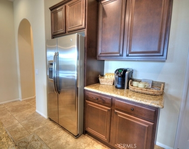 77183 California Drive - Photo Thumbnail 12