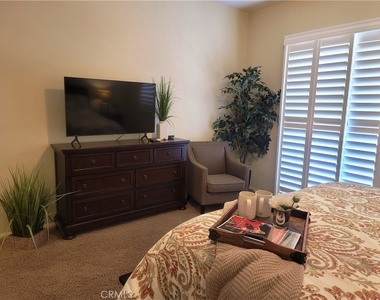 77183 California Drive - Photo Thumbnail 16