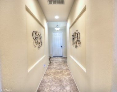 77183 California Drive - Photo Thumbnail 4