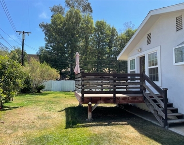 1049 Evergreen Court - Photo Thumbnail 19