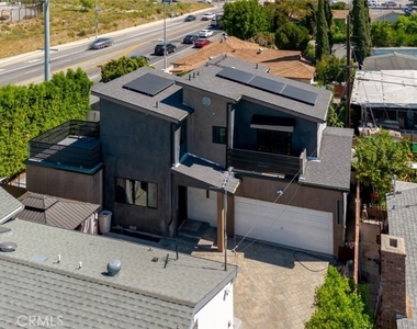 8252 Morse Avenue - Photo Thumbnail 34