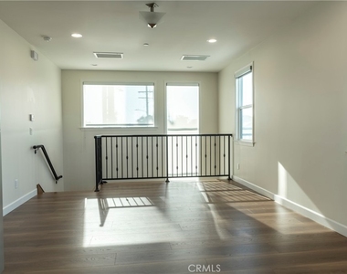 5922 Encinita - Photo Thumbnail 6