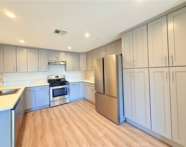 419 N Chandler Avenue - Photo Thumbnail 3
