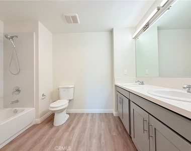 419 N Chandler Avenue - Photo Thumbnail 10
