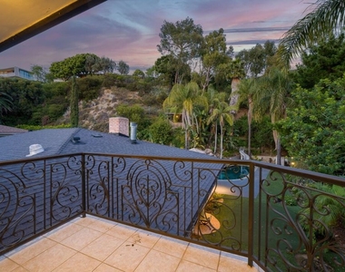 9023 Alto Cedro Drive - Photo Thumbnail 55
