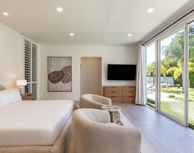 703 N Maple Drive - Photo Thumbnail 20