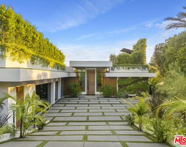 1033 Somera Road - Photo Thumbnail 11