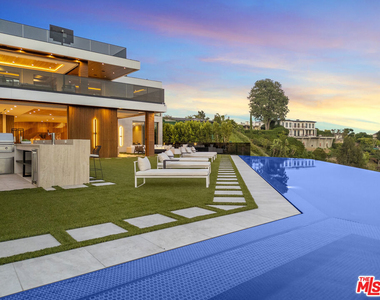 1033 Somera Road - Photo Thumbnail 64