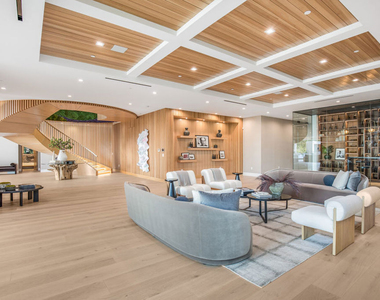 1033 Somera Road - Photo Thumbnail 21
