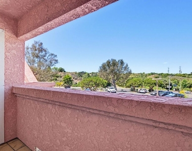 4810 S La Brea Avenue - Photo Thumbnail 7