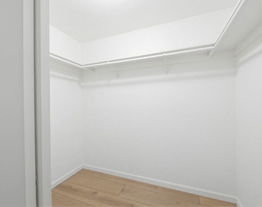 4810 S La Brea Avenue - Photo Thumbnail 18