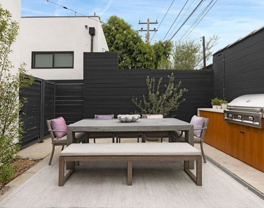 9004 Dicks Street - Photo Thumbnail 7