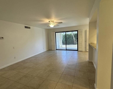 1150 E Palm Canyon Drive - Photo Thumbnail 4