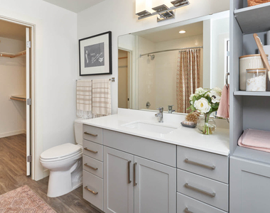 8020 161st Ave Northeast - Photo Thumbnail 21