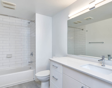 16015 Cleveland Street - Photo Thumbnail 59