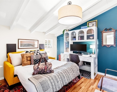 58 N Howells Point Road - Photo Thumbnail 14