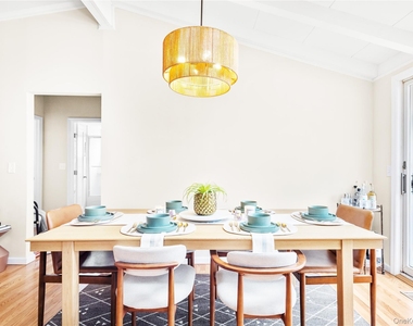 58 N Howells Point Road - Photo Thumbnail 2
