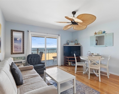 16 Navy Road - Photo Thumbnail 2