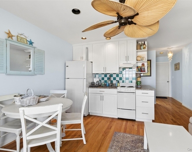 16 Navy Road - Photo Thumbnail 7