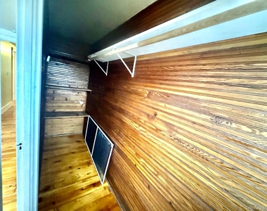 82 State Street - Photo Thumbnail 14